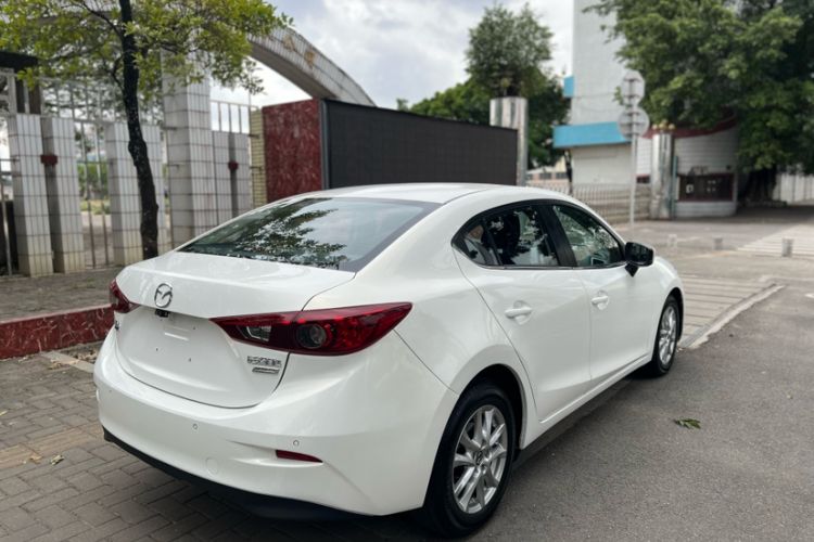 Used Mazda 3 Axela 2017 Sedan 1.5L Automatic Comfort Model Emission Standard China V Exterior 9