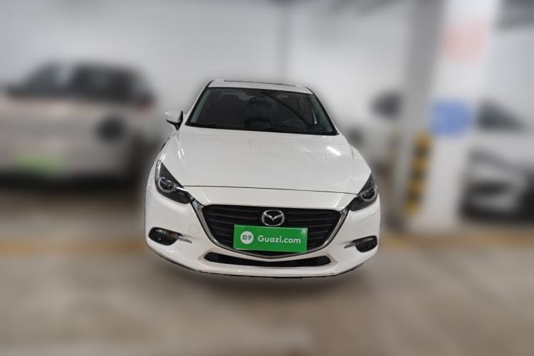 Used Mazda 3 Axela 2017 Sedan 1.5L Automatic Luxury Model Emission Standard China V Front