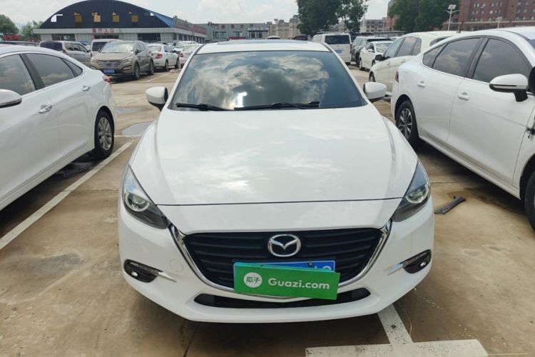 Used Mazda 3 Axela 2017 Sedan 1.5L Automatic Luxury Model Emission Standard China V Front