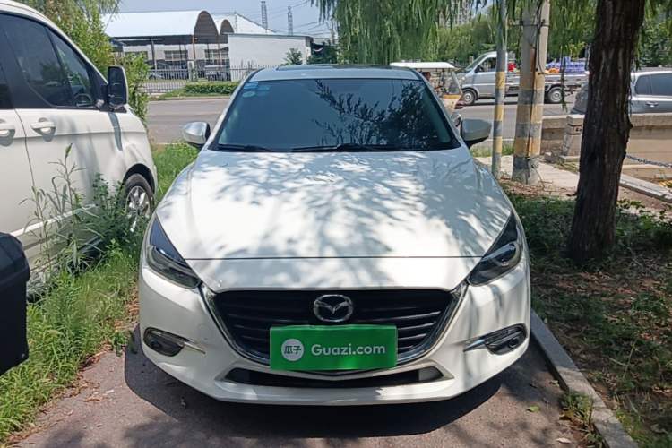 Used Mazda 3 Axela 2017 Sedan 1.5L Automatic Luxury Model Emission Standard China V Front