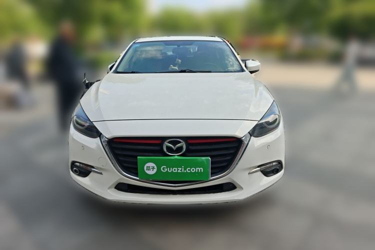 Used Mazda 3 Axela 2017 Sedan 1.5L Automatic Luxury Model Emission Standard China V Front