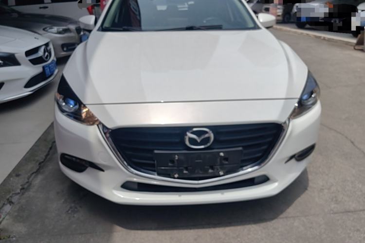 Used Mazda 3 Axela 2017 Hatchback 1.5L Automatic Comfort Model Emission Standard China V Front