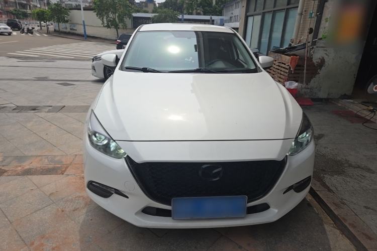 Used Mazda 3 Axela 2017 Hatchback 1.5L Automatic Comfort Model Emission Standard China V Front