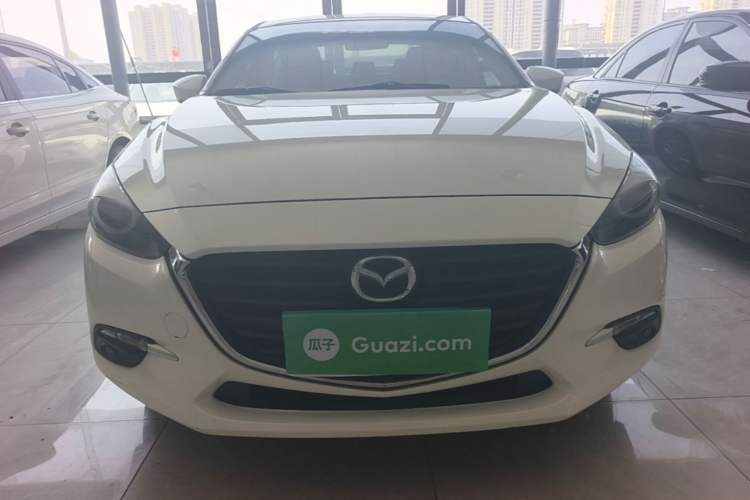 Used Mazda 3 Axela 2017 Sedan 1.5L Automatic Luxury Model Emission Standard China V Front