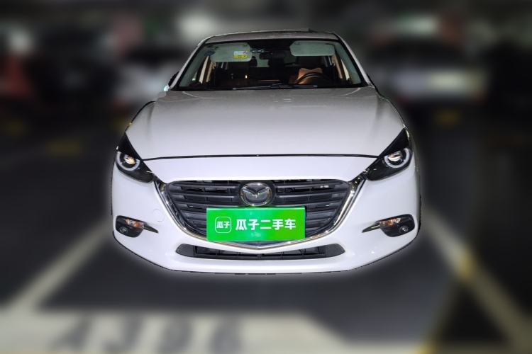 Used Mazda 3 Axela 2017 Hatchback 1.5L Automatic Luxury Model Emission Standard China V Front