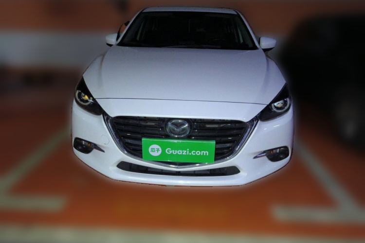 Used Mazda 3 Axela 2017 Hatchback 2.0L Automatic Luxury Model China VI Standard Front