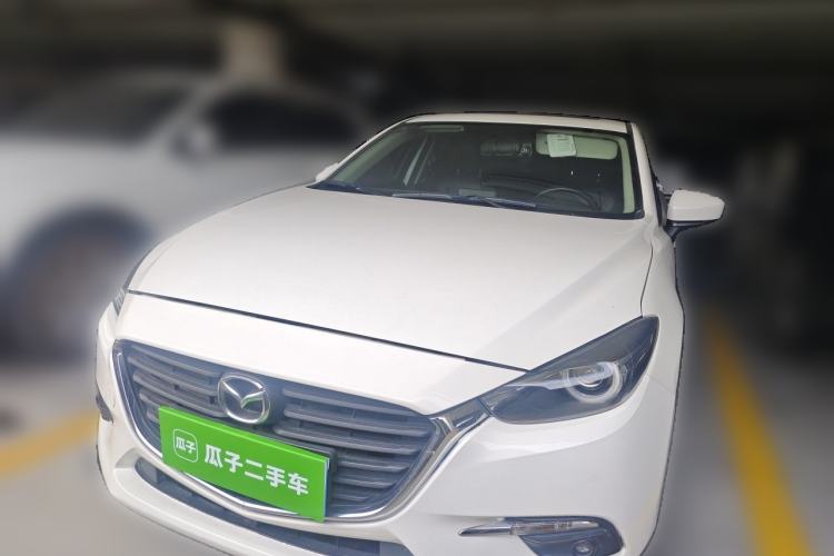 Used Mazda 3 Axela 2017 Hatchback 1.5L Automatic Luxury Model Emission Standard China V Front