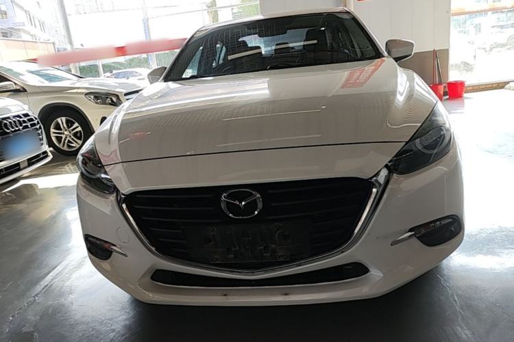 Used Mazda 3 Axela 2017 Sedan 1.5L Automatic Luxury Model Emission Standard China V Front
