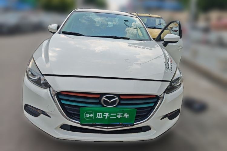 Used Mazda 3 Axela 2017 Sedan 1.5L Automatic Comfort Model Emission Standard China V Front