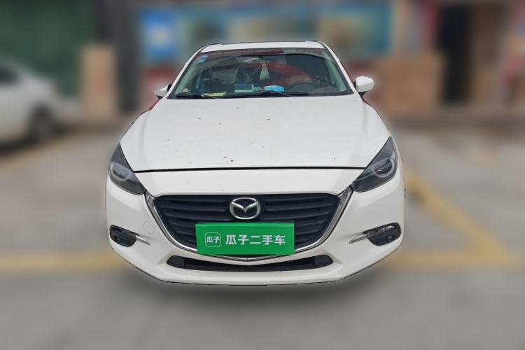 Used Mazda 3 Axela 2017 Sedan 1.5L Automatic Luxury Model Emission Standard China V Front