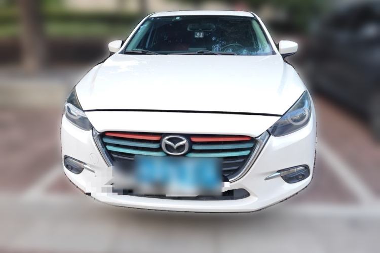 Used Mazda 3 Axela 2017 Sedan 1.5L Automatic Luxury Model Emission Standard China V Front