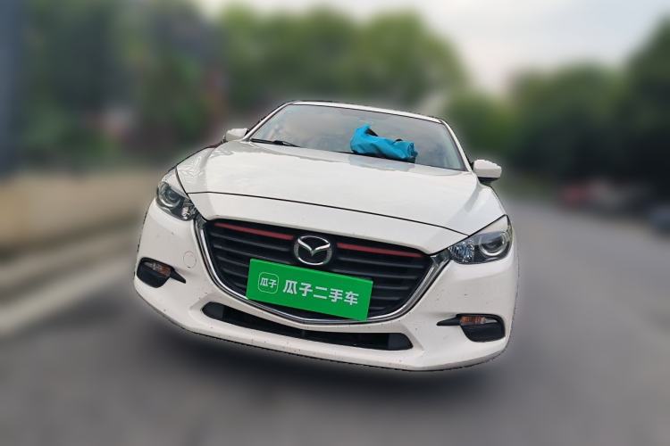 Used Mazda 3 Axela 2017 Sedan 1.5L Automatic Comfort Model Emission Standard China V Front