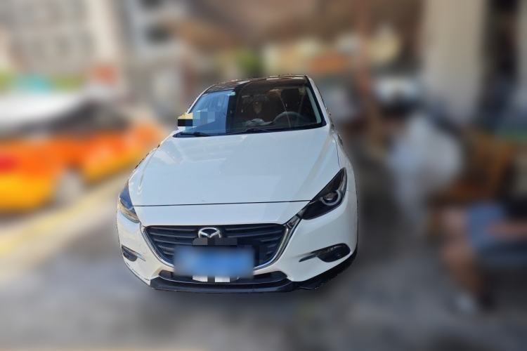 Used Mazda 3 Axela 2017 Sedan 1.5L Automatic Luxury Model China VI Standard Front