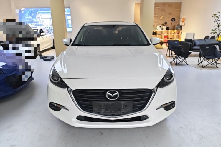 Used Mazda 3 Axela 2017 Sedan 1.5L Automatic Luxury Model Emission Standard China V Front