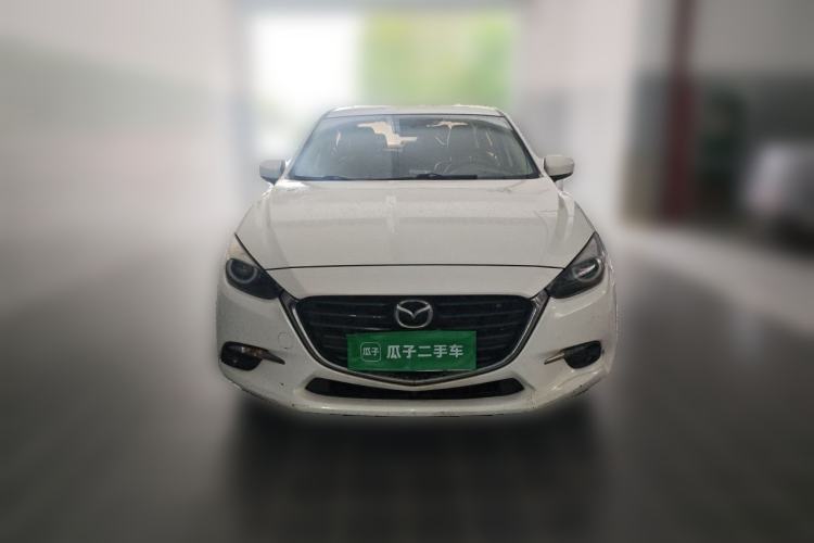 Used Mazda 3 Axela 2017 Sedan 1.5L Automatic Luxury Model Emission Standard China V Front