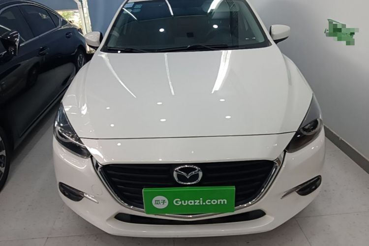 Used Mazda 3 Axela 2017 Sedan 1.5L Automatic Luxury Model Emission Standard China V Front