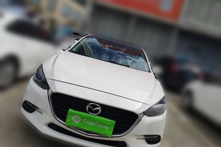 Used Mazda 3 Axela 2017 Sedan 1.5L Automatic Luxury Model Emission Standard China V Front