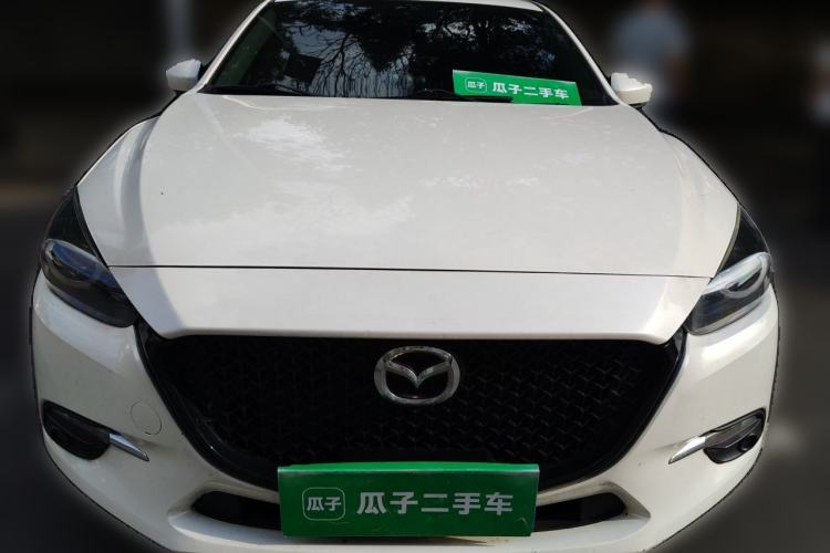 Used Mazda 3 Axela 2017 Sedan 1.5L Automatic Luxury Model Emission Standard China V Front