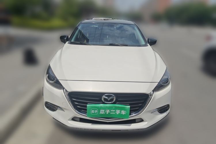 Used Mazda 3 Axela 2017 Sedan 1.5L Automatic Luxury Model Emission Standard China V Front