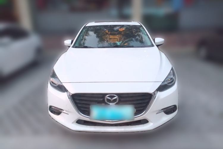 Used Mazda 3 Axela 2017 Sedan 1.5L Automatic Luxury Model Emission Standard China V Front