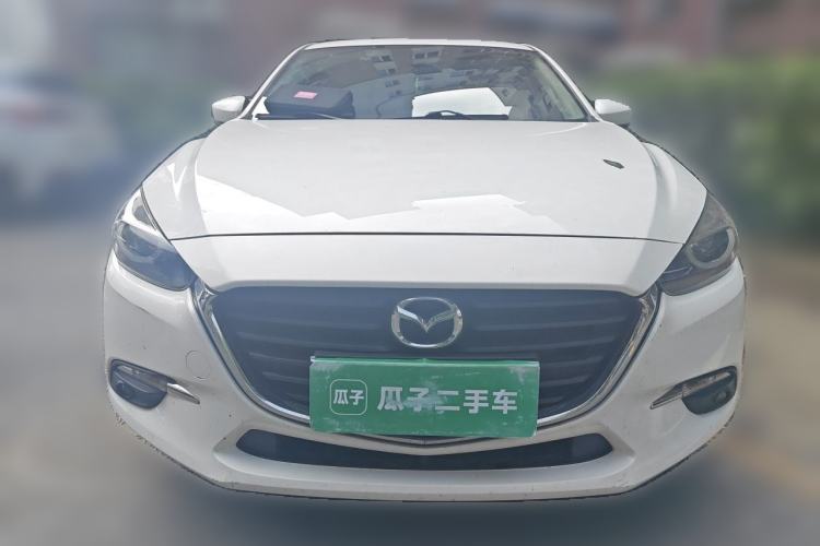 Used Mazda 3 Axela 2017 Sedan 1.5L Automatic Luxury Model Emission Standard China V Front