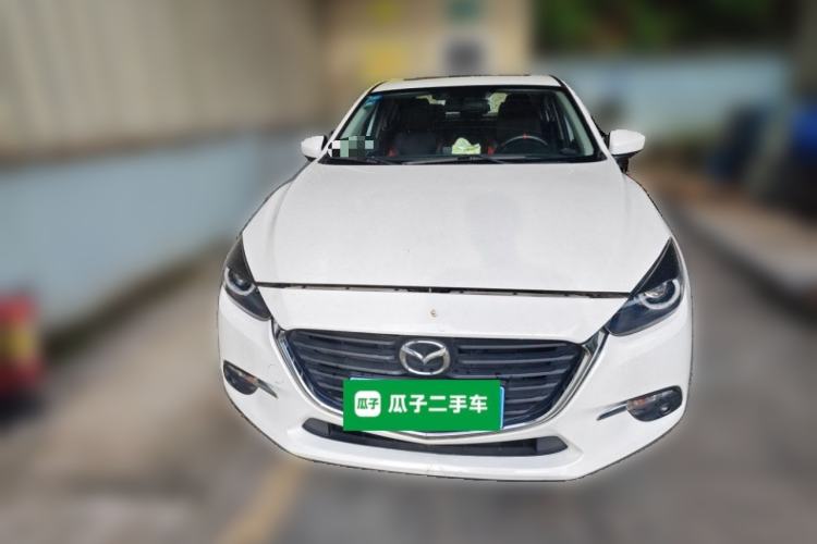 Used Mazda 3 Axela 2017 Sedan 1.5L Automatic Luxury Model China VI Standard Front