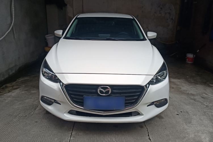 Used Mazda 3 Axela 2017 Sedan 1.5L Automatic Comfort Model Emission Standard China V Front