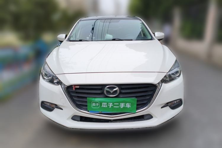 Used Mazda 3 Axela 2017 Sedan 1.5L Automatic Comfort Model Emission Standard China V Front