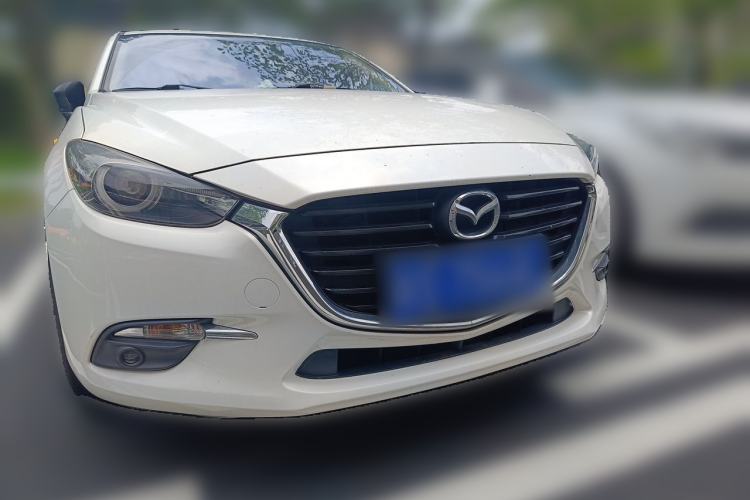 Used Mazda 3 Axela 2017 Sedan 2.0L Automatic Prestige Model China VI Standard Front