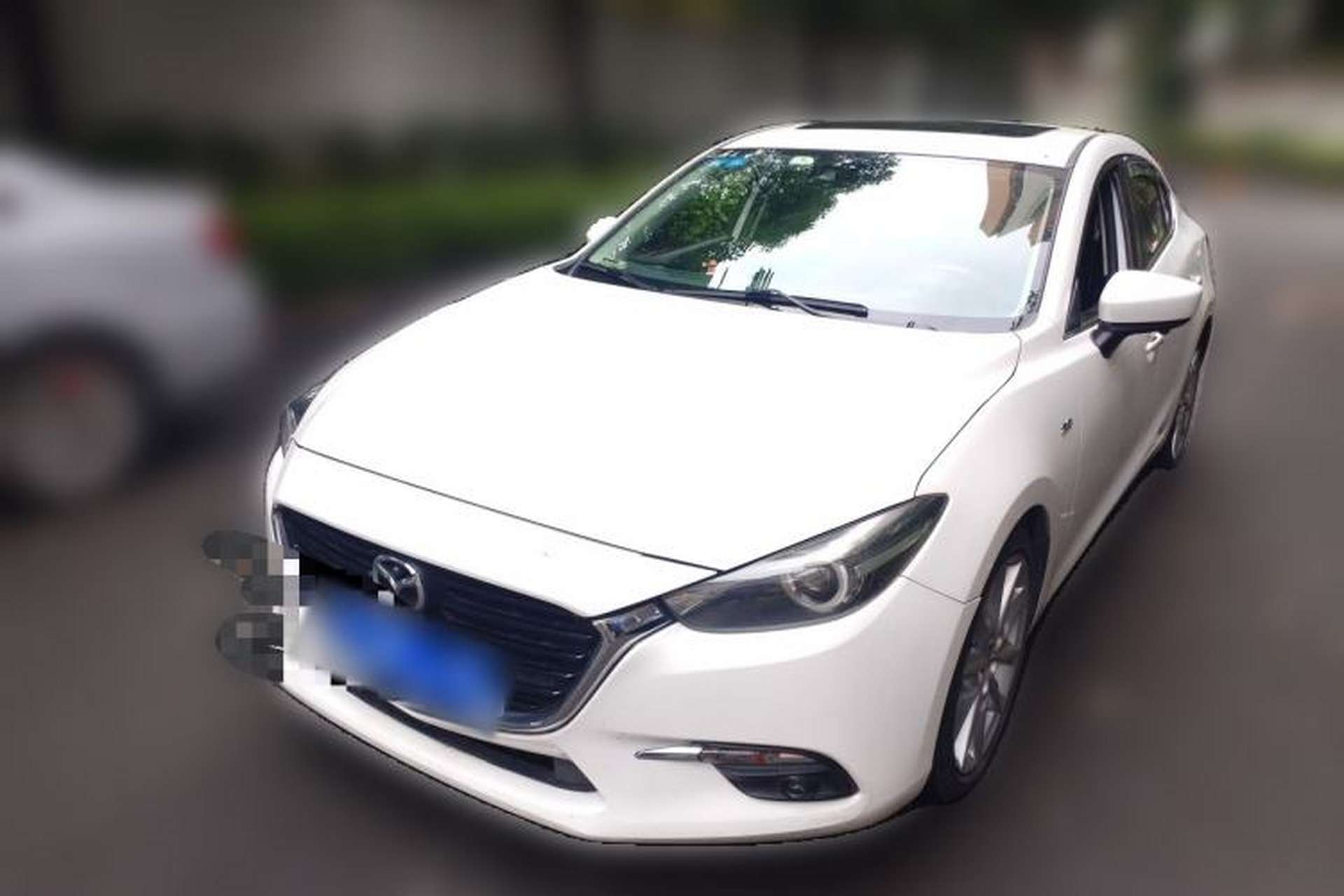 Used Mazda 3 Axela 2017 Sedan 2.0L Automatic Flagship Model China V Standard Front Left 45 Deg