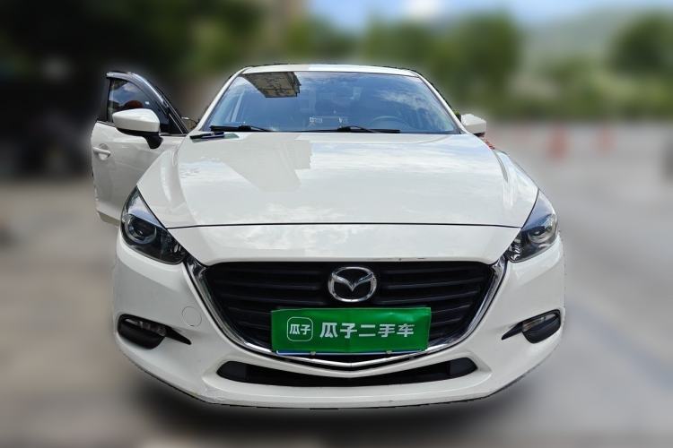 Used Mazda 3 Axela 2017 Sedan 1.5L Automatic Comfort Model Emission Standard China V Front