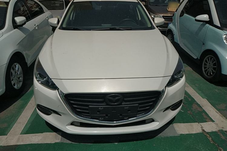 Used Mazda 3 Axela 2017 Sedan 1.5L Automatic Comfort Model Emission Standard China V Front