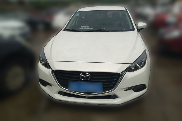 Used Mazda 3 Axela 2017 Sedan 1.5L Automatic Comfort Model China VI Standard Front