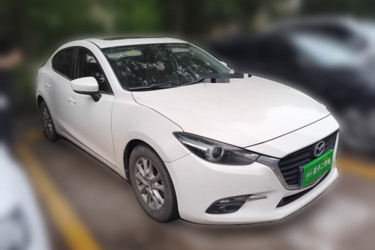 Used Mazda 3 Axela 2017 Sedan 1.5L Automatic Prestige Model China VI Standard Front Right 45 Deg