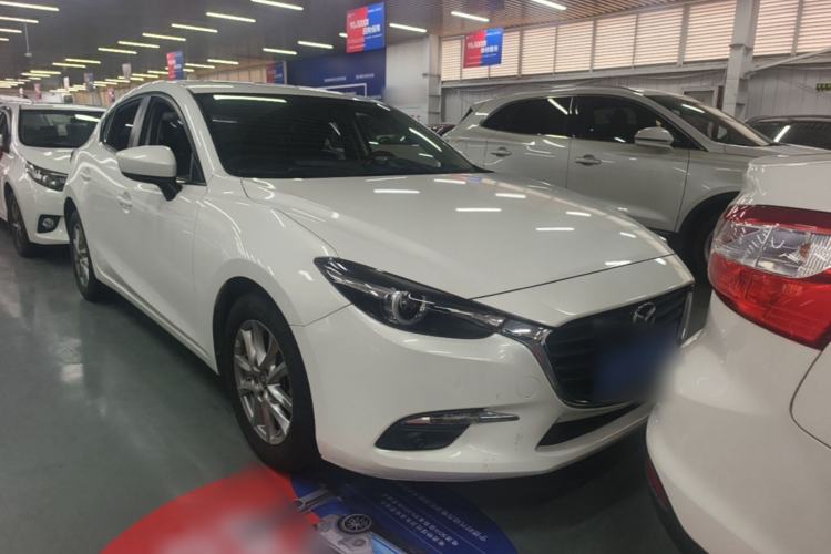 Used Mazda 3 Axela 2017 Hatchback 1.5L Automatic Luxury Model Emission Standard China V Front Right 45 Deg