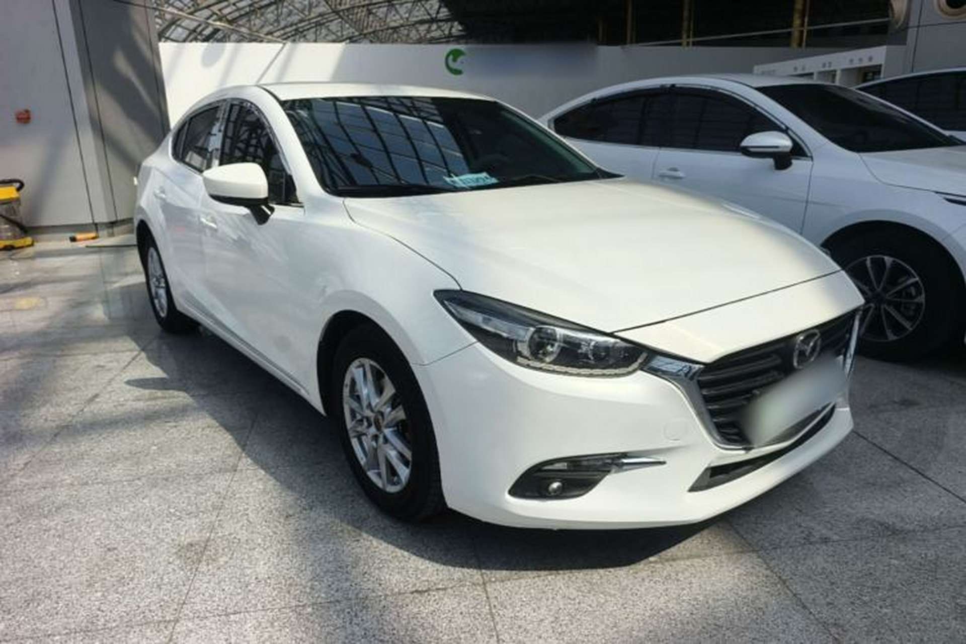 Used Mazda 3 Axela 2017 Sedan 1.5L Automatic Comfort Model Emission Standard China V Front Right 45 Deg