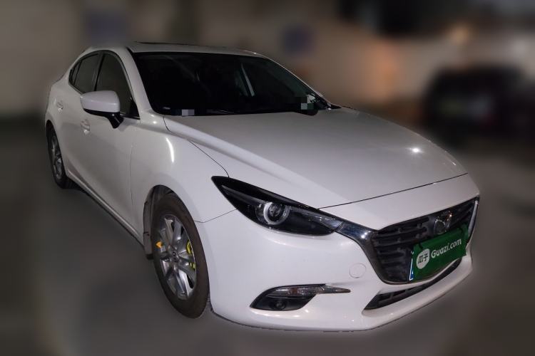 Used Mazda 3 Axela 2017 Sedan 1.5L Automatic Luxury Model Emission Standard China V Front Right 45 Deg
