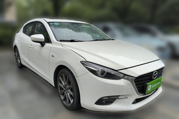 Used Mazda 3 Axela 2017 Hatchback 2.0L Automatic Luxury Model Emission Standard China V Front Right 45 Deg