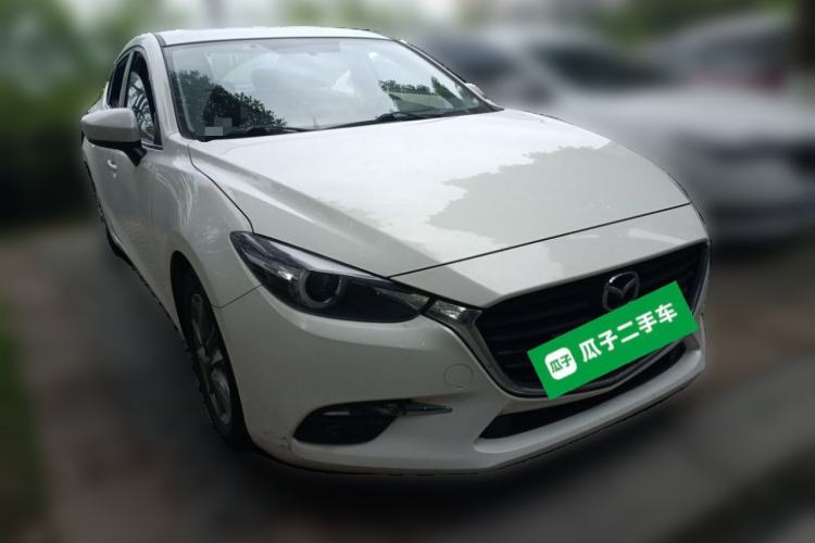 Used Mazda 3 Axela 2017 Sedan 1.5L Automatic Luxury Model Emission Standard China V Front Right 45 Deg