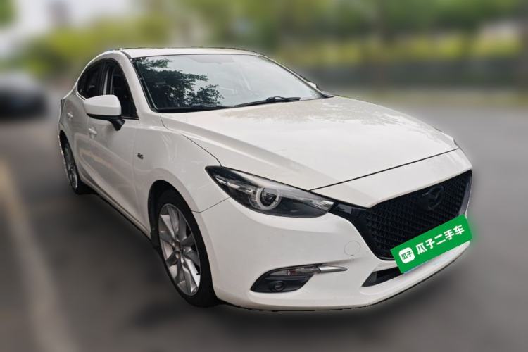 Used Mazda 3 Axela 2017 Sedan 2.0L Automatic Prestige Model China VI Standard Front Right 45 Deg