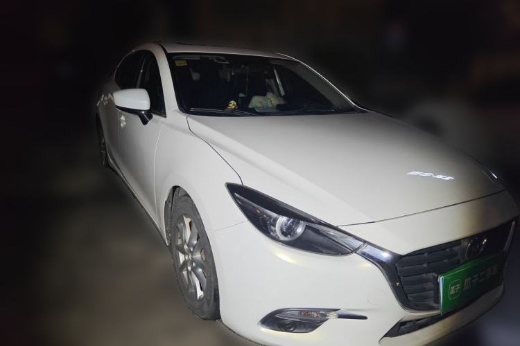 Used Mazda 3 Axela 2017 Sedan 1.5L Automatic Luxury Model Emission Standard China V Front Right 45 Deg