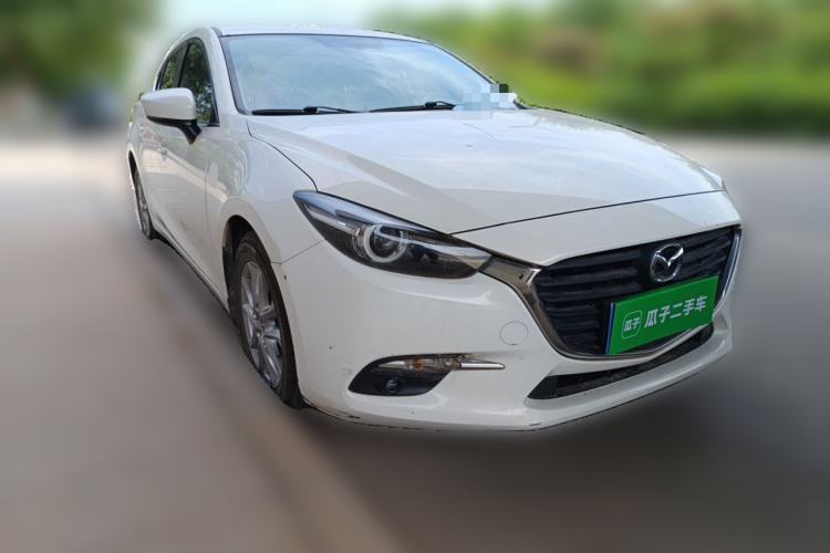 Used Mazda 3 Axela 2017 Sedan 1.5L Automatic Luxury Model Emission Standard China V Front Right 45 Deg