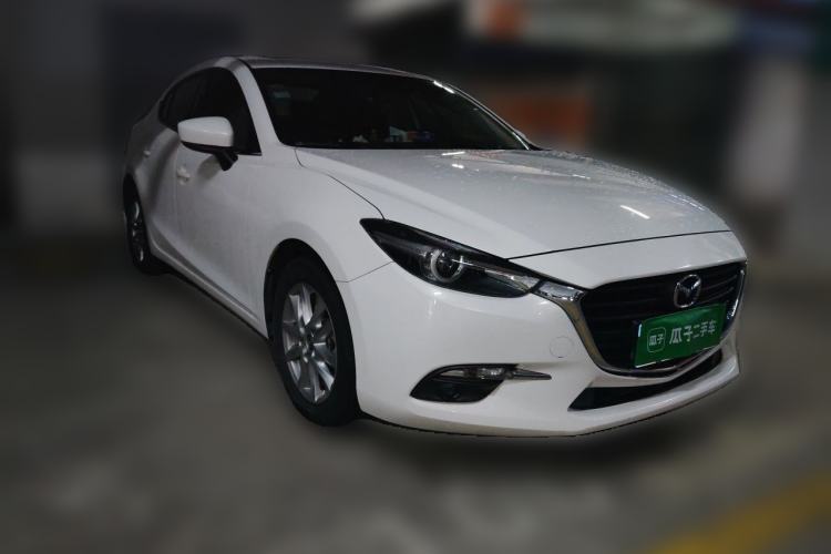 Used Mazda 3 Axela 2017 Sedan 1.5L Manual Luxury Model Emission Standard China V Front Right 45 Deg