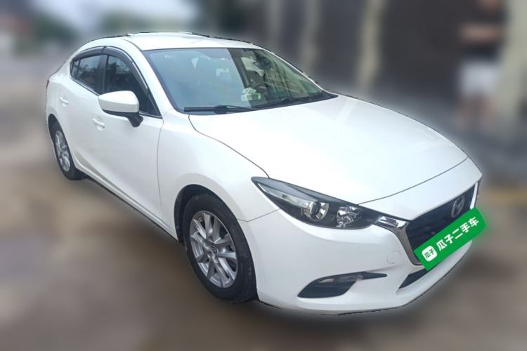 Used Mazda 3 Axela 2017 Sedan 1.5L Automatic Comfort Model China VI Standard Front Right 45 Deg