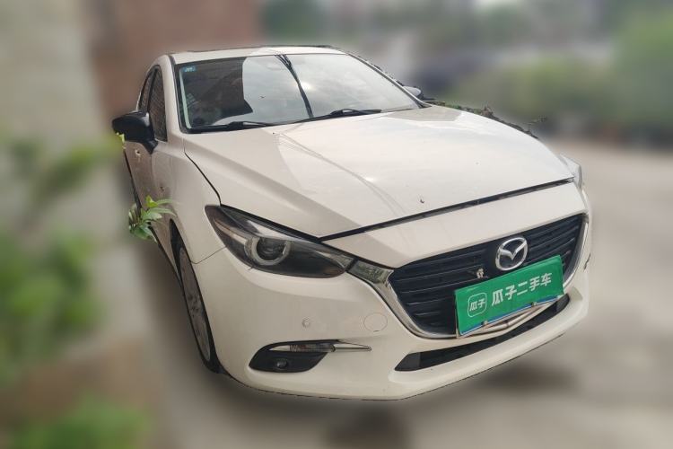 Used Mazda 3 Axela 2017 Sedan 2.0L Automatic Flagship Model China V Standard Front Right 45 Deg