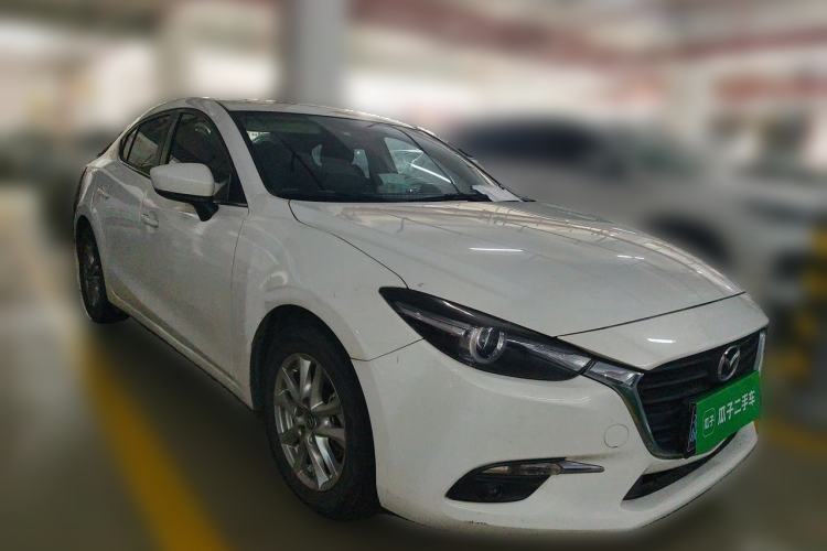 Used Mazda 3 Axela 2017 Sedan 1.5L Automatic Luxury Model Emission Standard China V Front Right 45 Deg