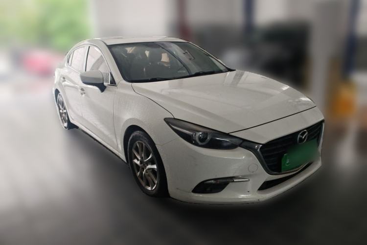 Used Mazda 3 Axela 2017 Sedan 1.5L Automatic Luxury Model Emission Standard China V Front Right 45 Deg