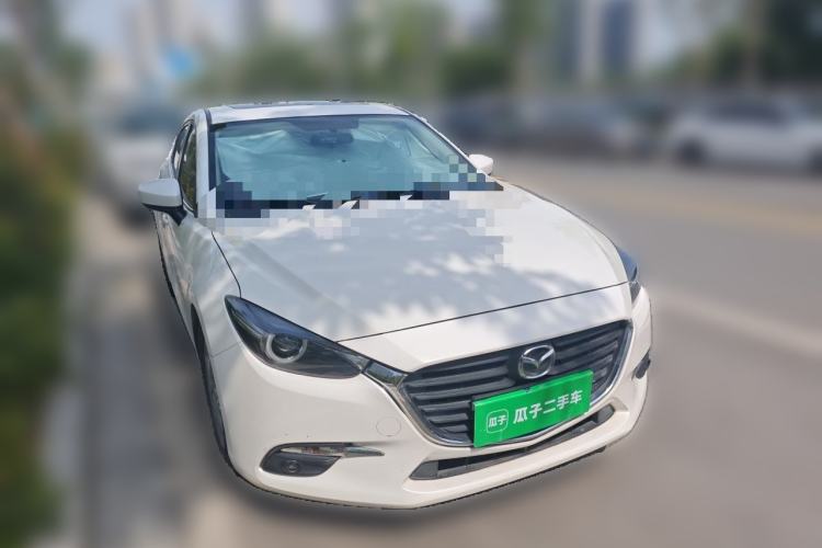 Used Mazda 3 Axela 2017 Sedan 1.5L Automatic Comfort Model China VI Standard Front Right 45 Deg