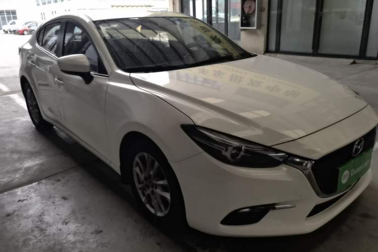 Used Mazda 3 Axela 2017 Sedan 1.5L Automatic Luxury Model Emission Standard China V Front Right 45 Deg