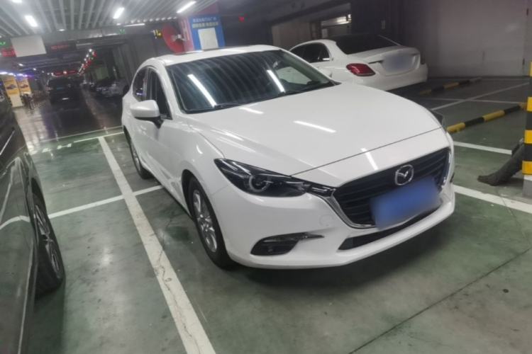 Used Mazda 3 Axela 2017 Sedan 1.5L Automatic Luxury Model Emission Standard China V Front Right 45 Deg